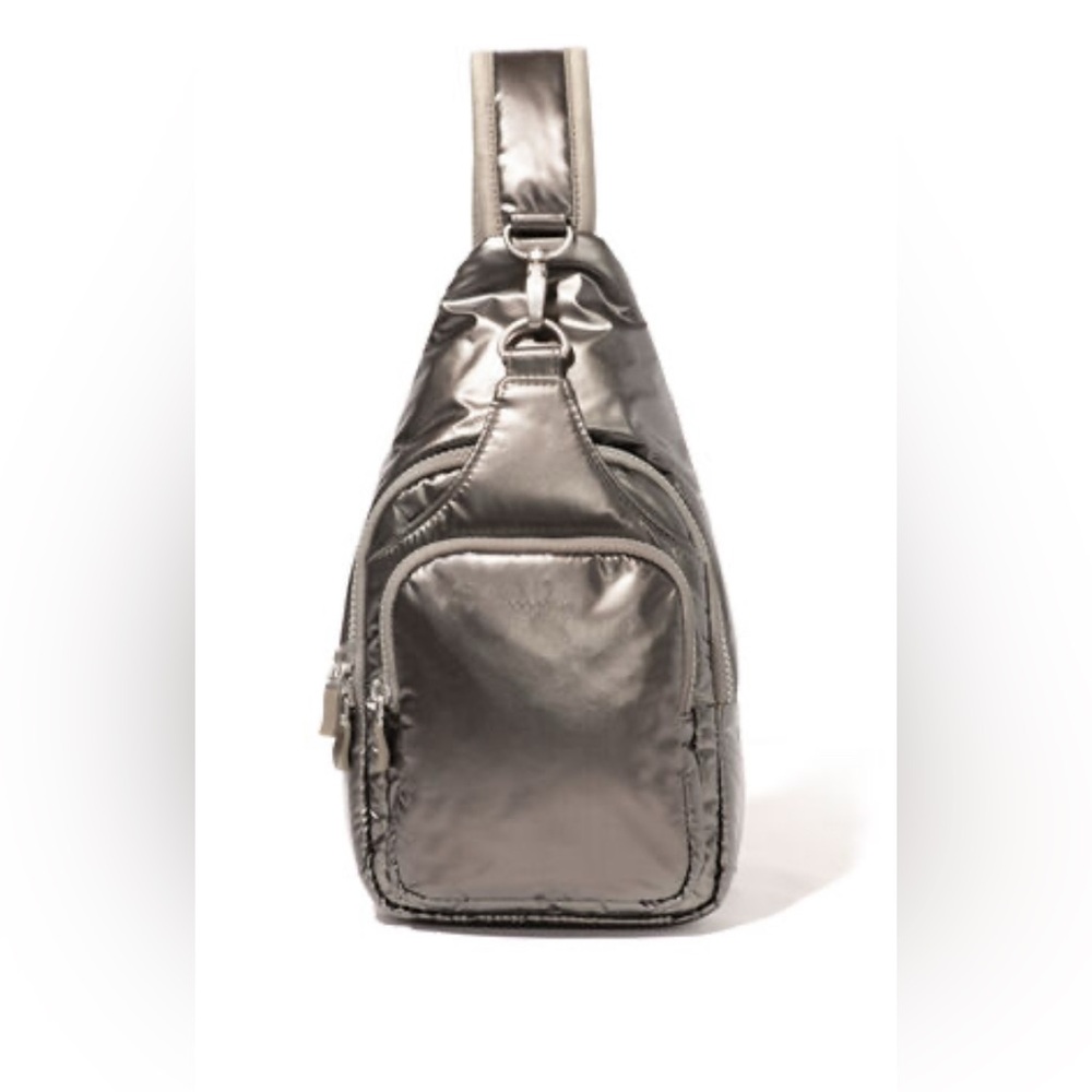 🎇Baggallini Metallic Sling Purse - Picture 2 of 5